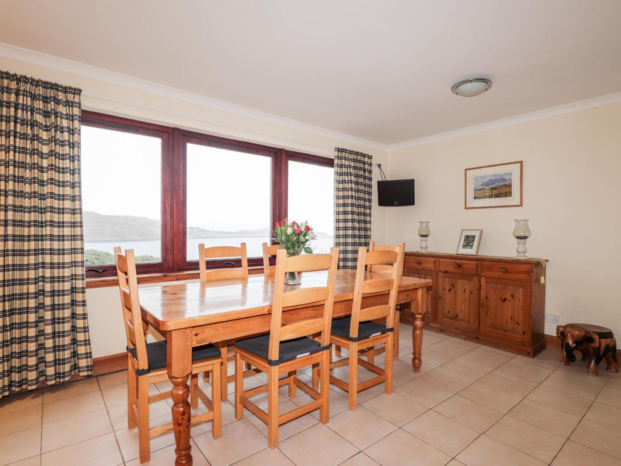 Mackenzies Peak Villa Sconser Luaran gambar